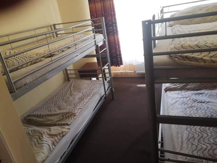 Fenyves Panzio Bed & Breakfast Siofok Exterior photo