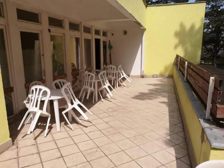 Fenyves Panzio Bed & Breakfast Siofok Exterior photo